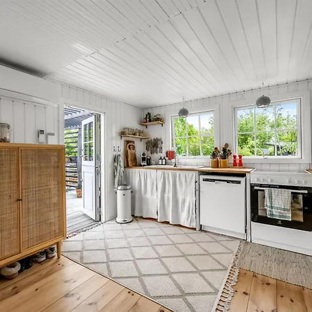 Swea - 275m From The Sea By Interhome * Store Fuglede