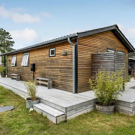 Swea - 275m From The Sea By Interhome